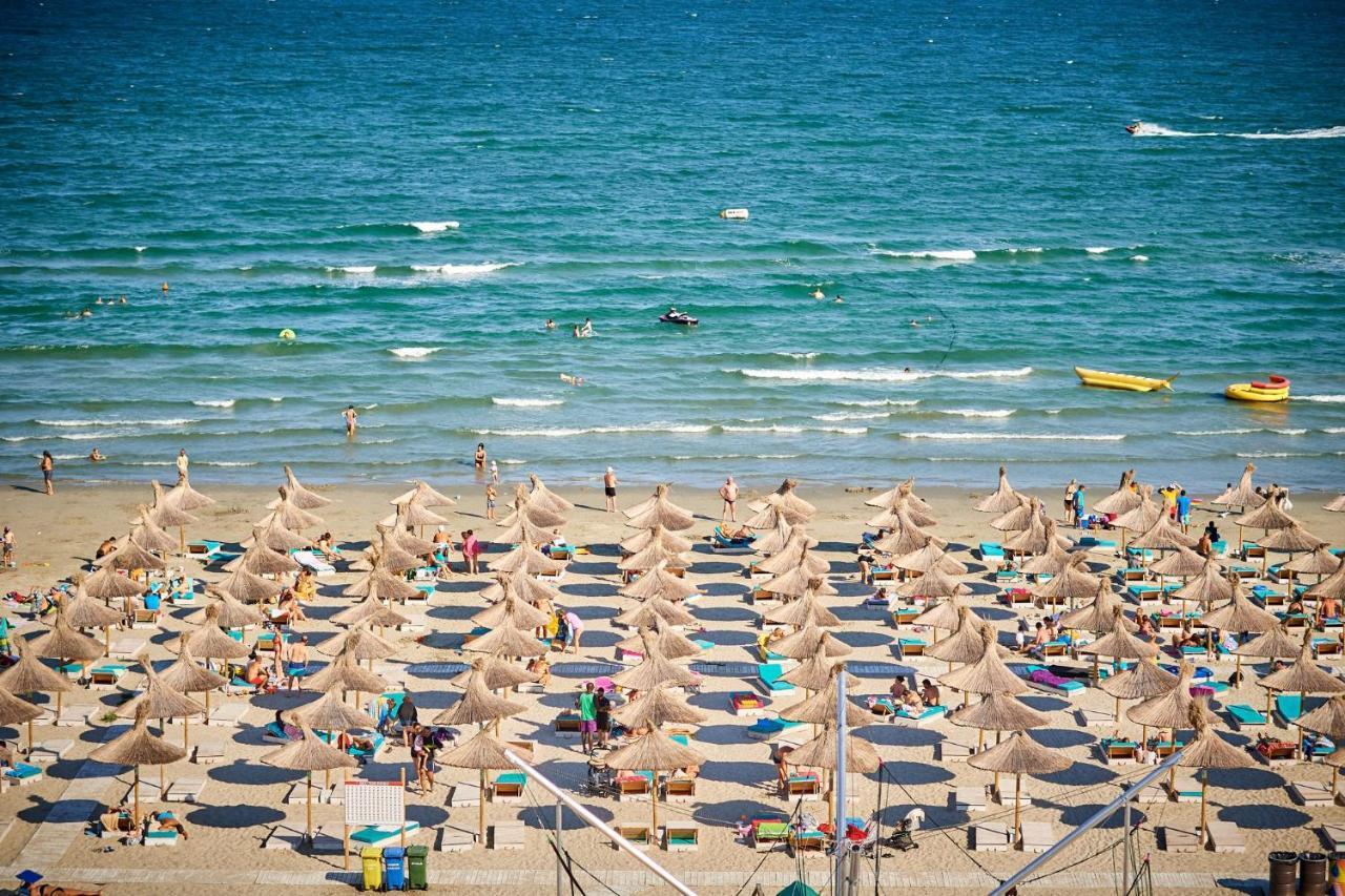 Sunrise King Studio Spa N Pool Beach Resort Неводарі Екстер'єр фото